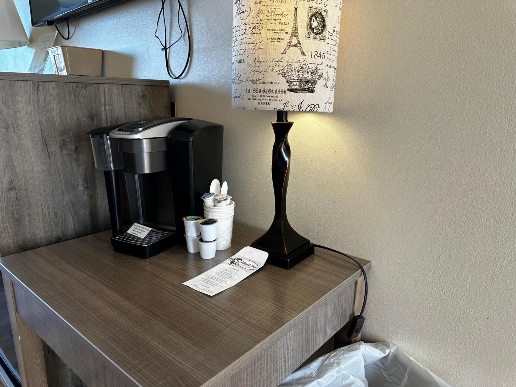 Westport Inn Экстерьер фото